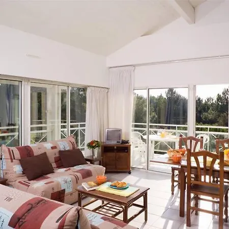 Beautiful With A Private Pool By The Atlantic Ocean *
